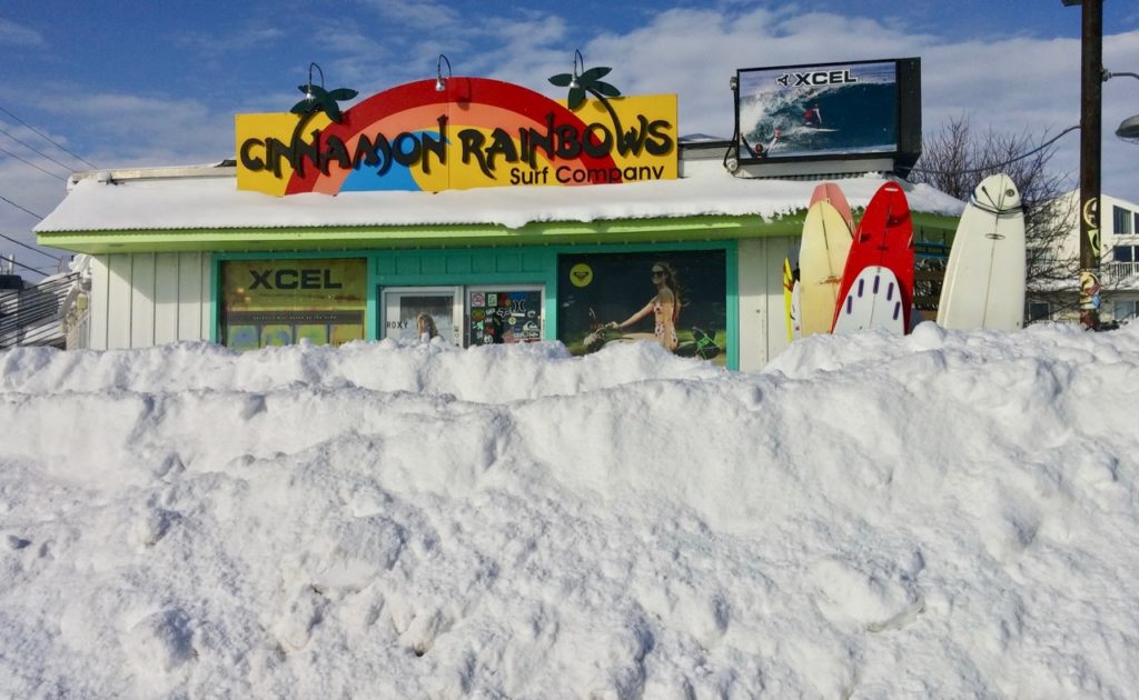cinnamonRainbow snow