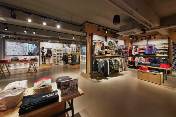 Vans flagship store cheap
